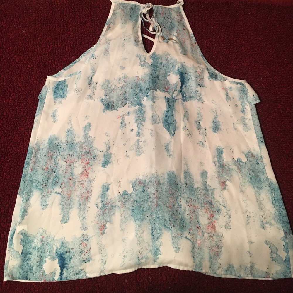 Flowy tank - Picture 4 of 4