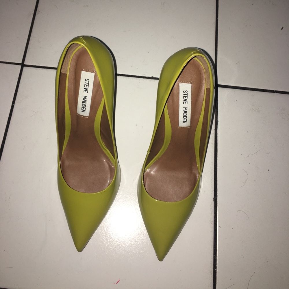 Steve Madden Pumps