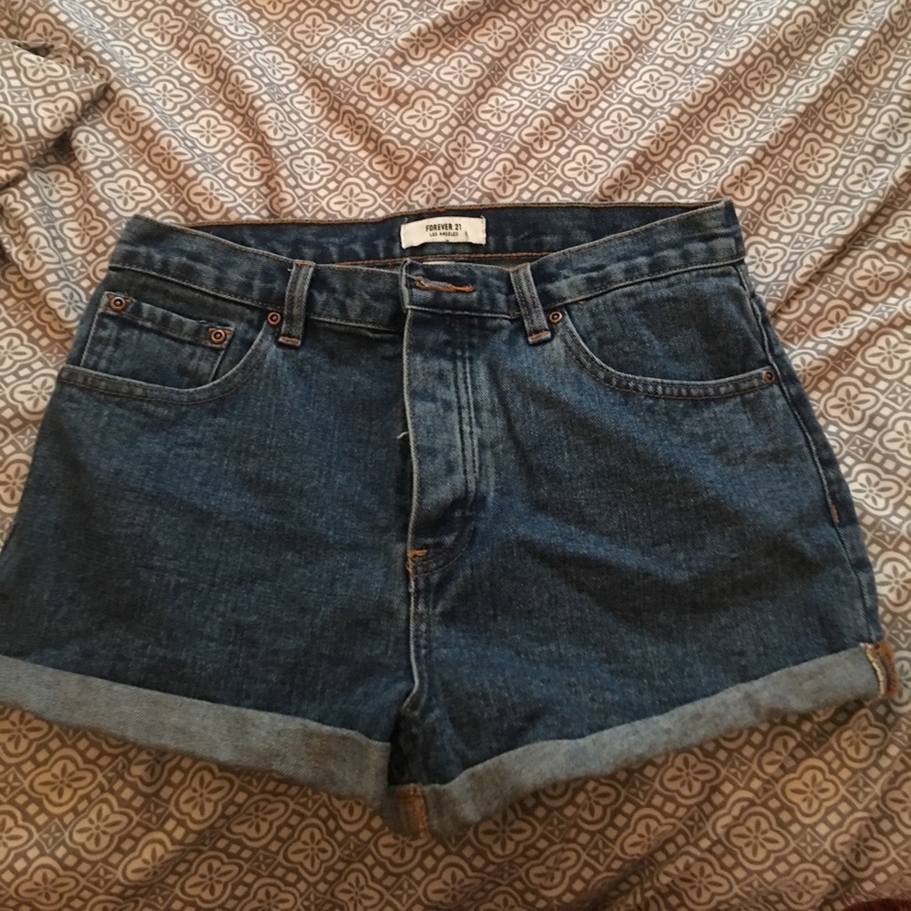 High wasted shorts