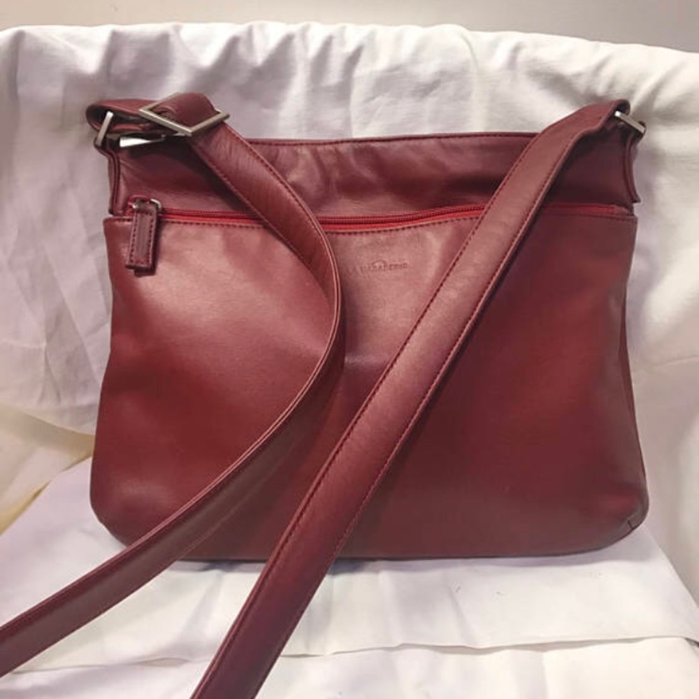 Vintage La Bagagerie Paris soft Leather red bag