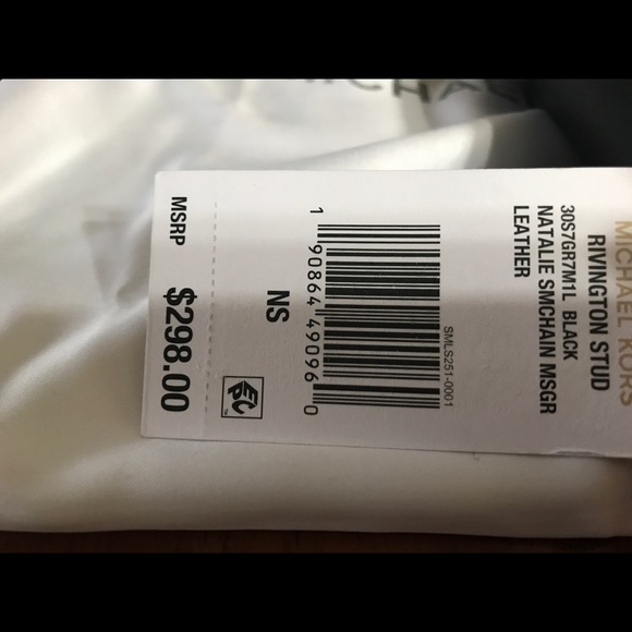 Beautiful black messenger Michael Kors cross body - Picture 4 of 4