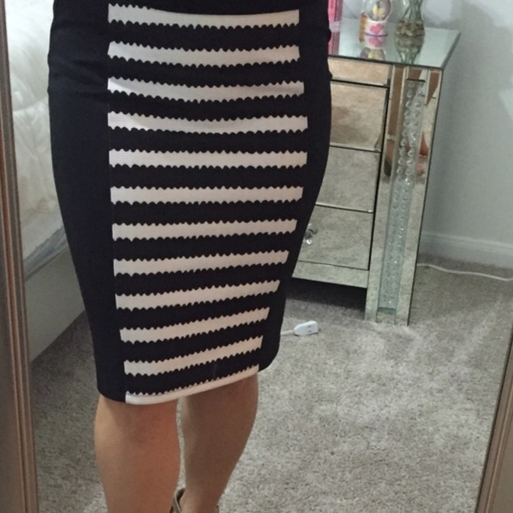 New Anthro Lucy Paris skirt!❤️