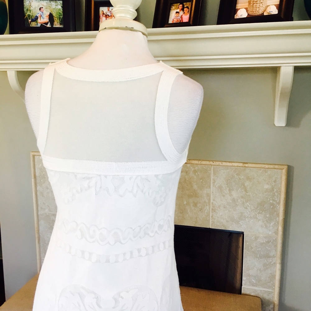 ✨HP✨ Max Studio White Lace & sheer accent dress - Picture 5 of 7
