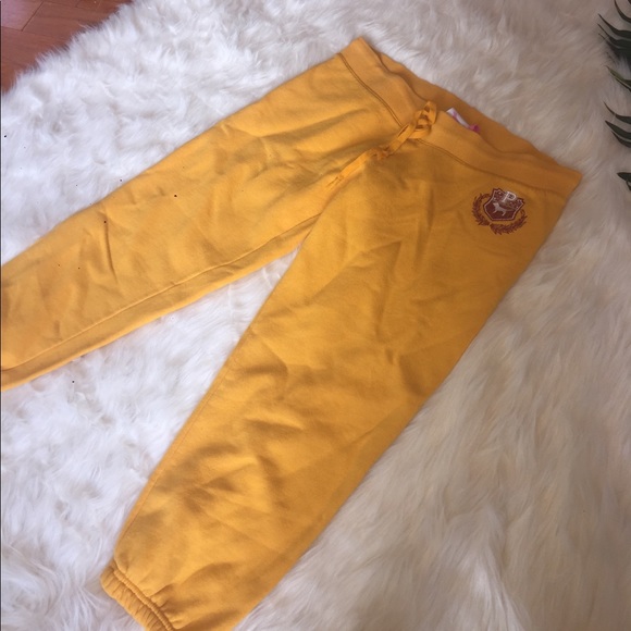 PINK Victoria's Secret Pants - Victoria Secret Pink cropped sweat pants