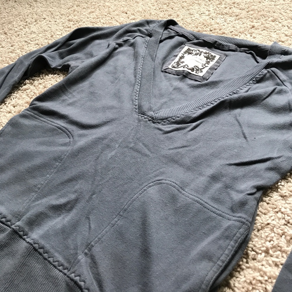 Old Navy deep V cotton Sweatshirt w/ pockets! gray
