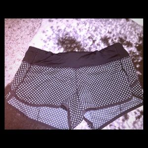 Polka dot lululemon shorts