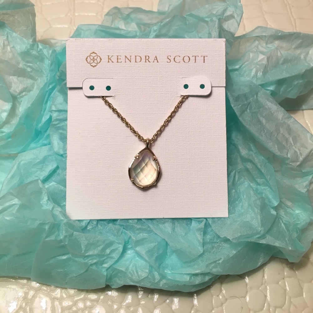 Classic KS Kiri Crystal Clear Necklace