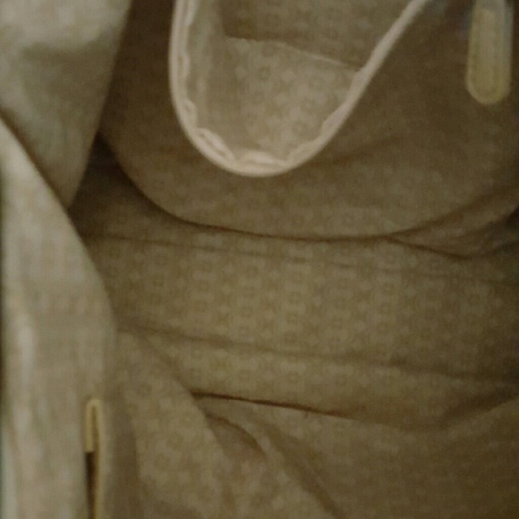 Charming Charlie bag - Picture 2 of 3