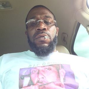 Meet your Posher, Akil