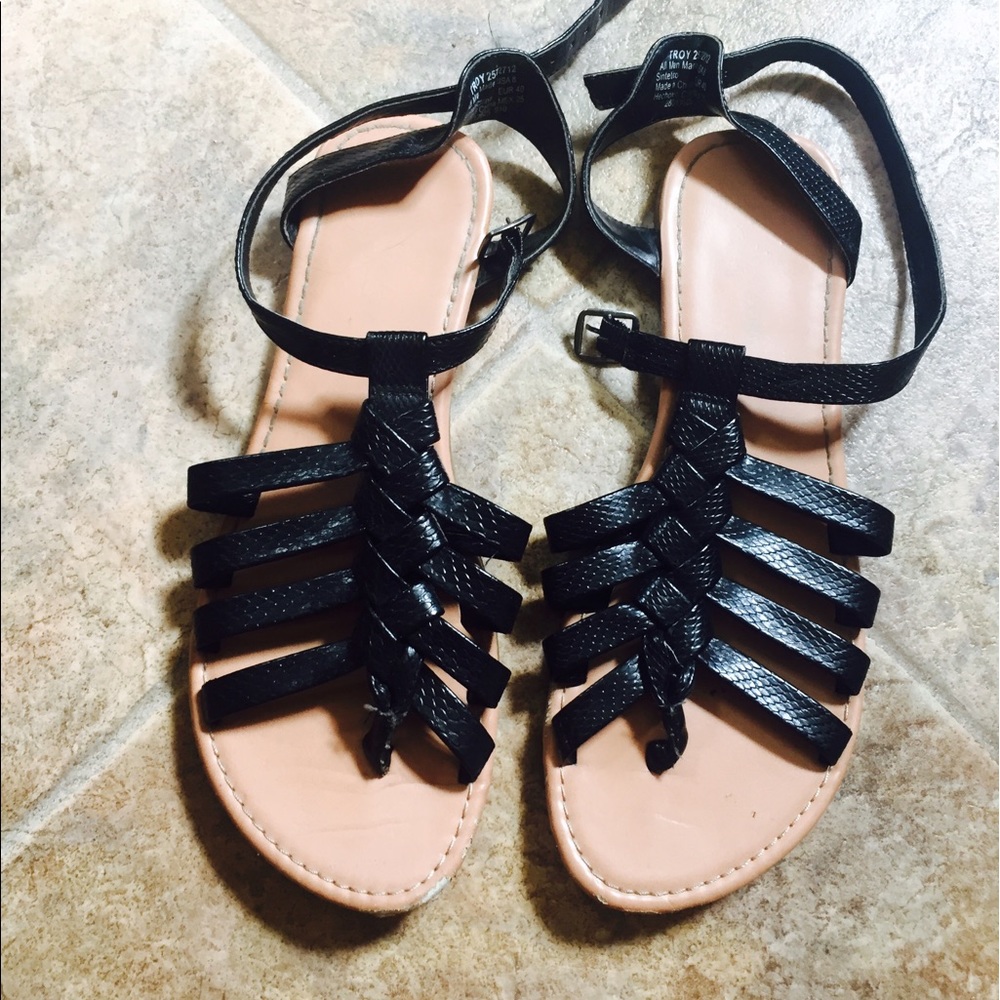 Tribal sandals