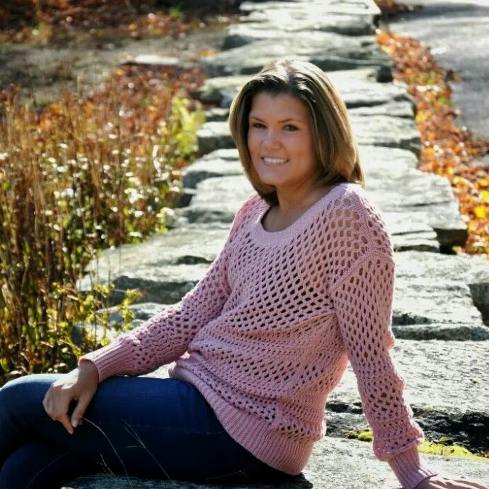 Meet your Posher, Holly