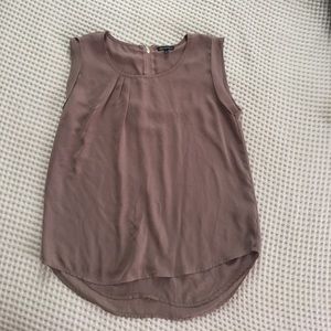 Cap sleeve blouse with zipper back