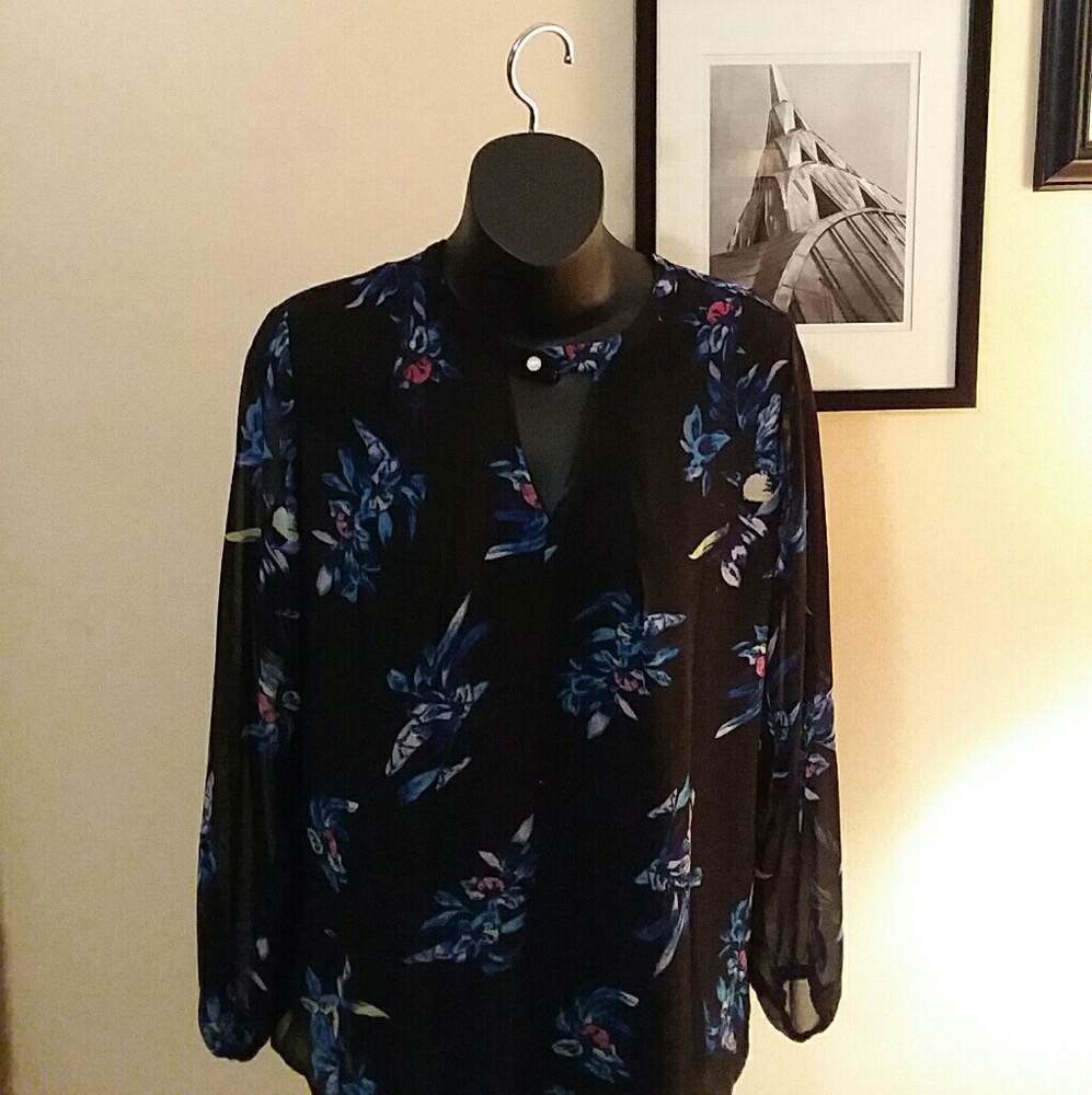 Beautiful Flower Top