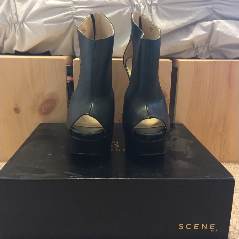 Platform heels - Picture 2 of 4