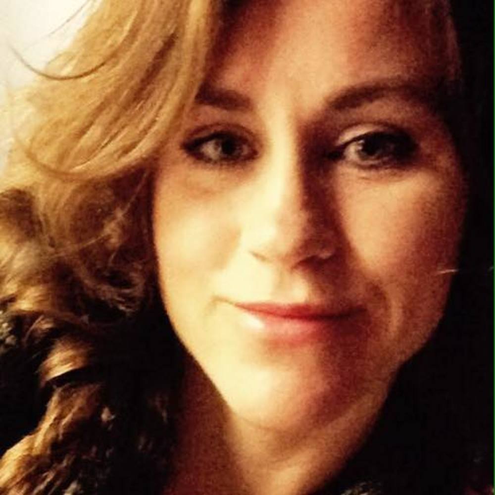 Meet your Posher, Joni