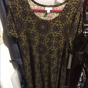 Lularoe Carly SUPER soft!