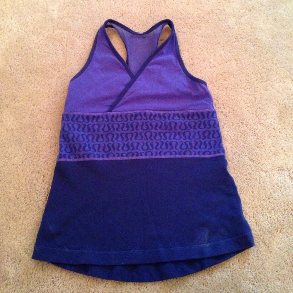 Lululemon sports tank