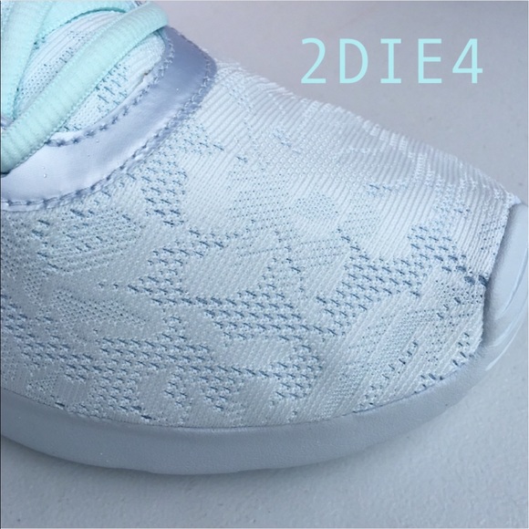 Newest Nike Mint Print Sneaker!  - Picture 5 of 7