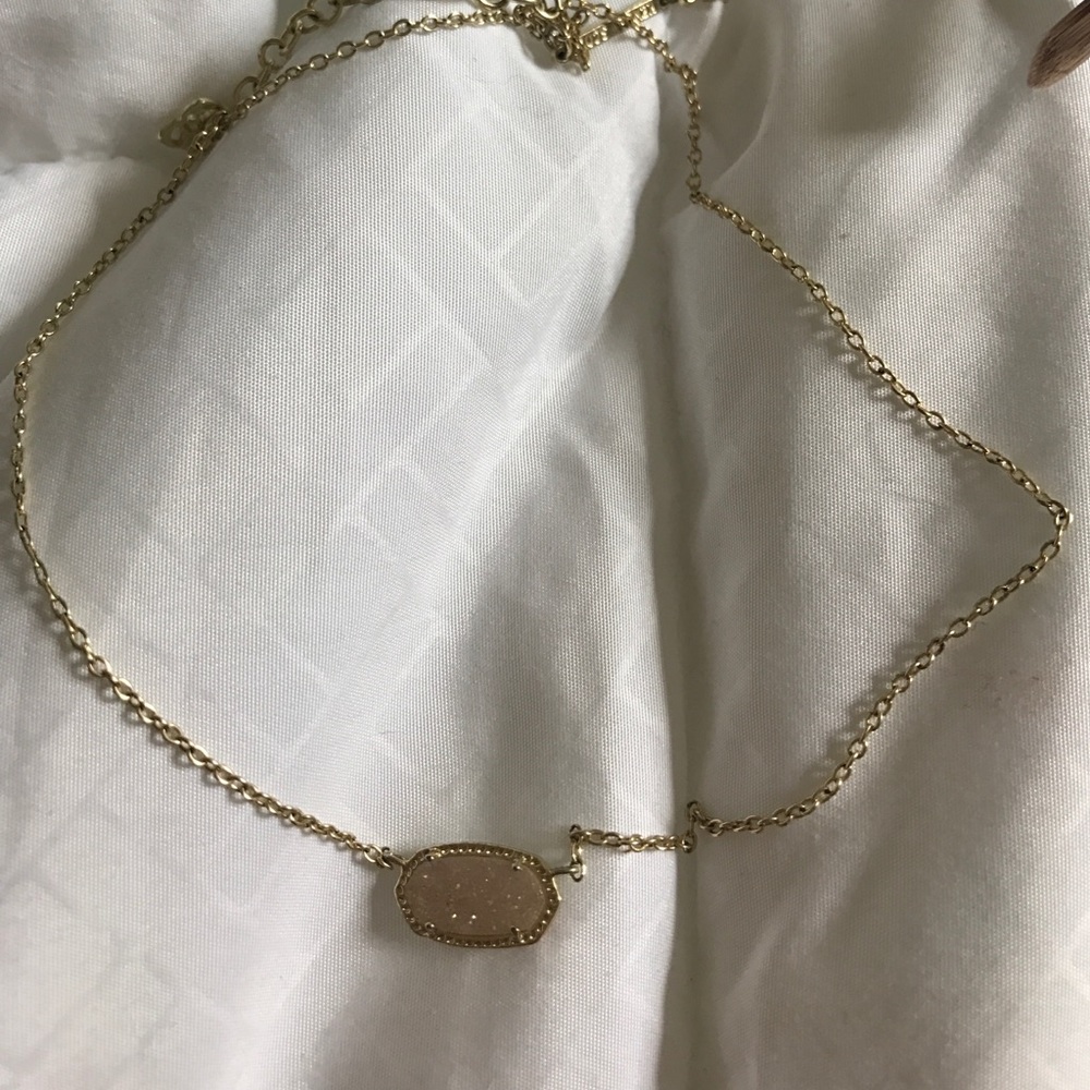 Kendra Scott Neckalce