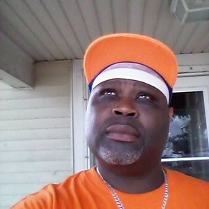 Meet your Posher, Larry