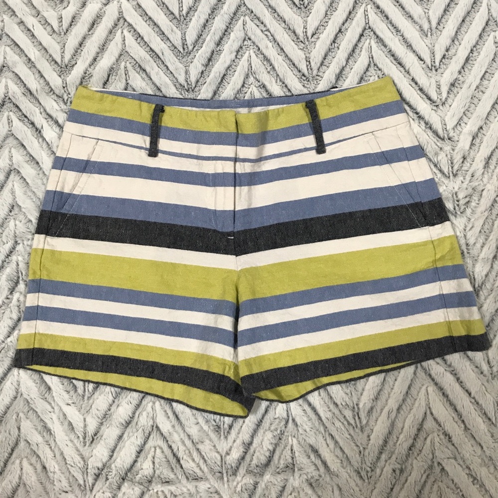 ANN TAYLOR Flat Front Shorts