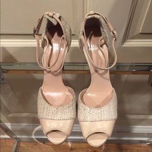 Staurt Weitzman peep toe heels