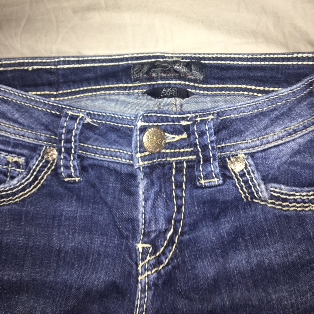 Silver  Aiko Capri - Picture 4 of 5