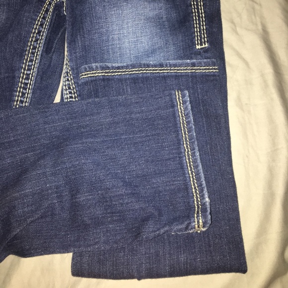 Silver Aiko Capri - Picture 3 of 5