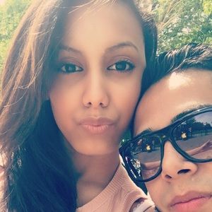 Meet your Posher, Sahomy