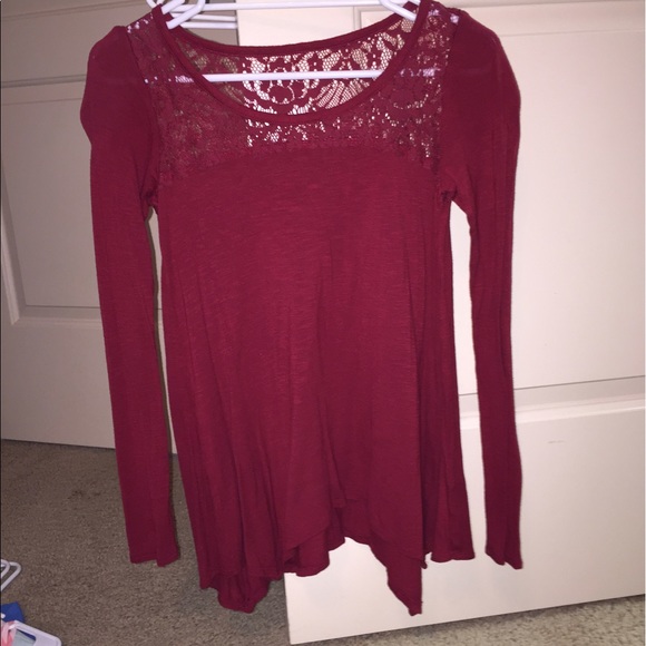 Lace top shirt - Picture 1 of 3