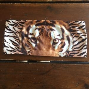 Tiger bandeau