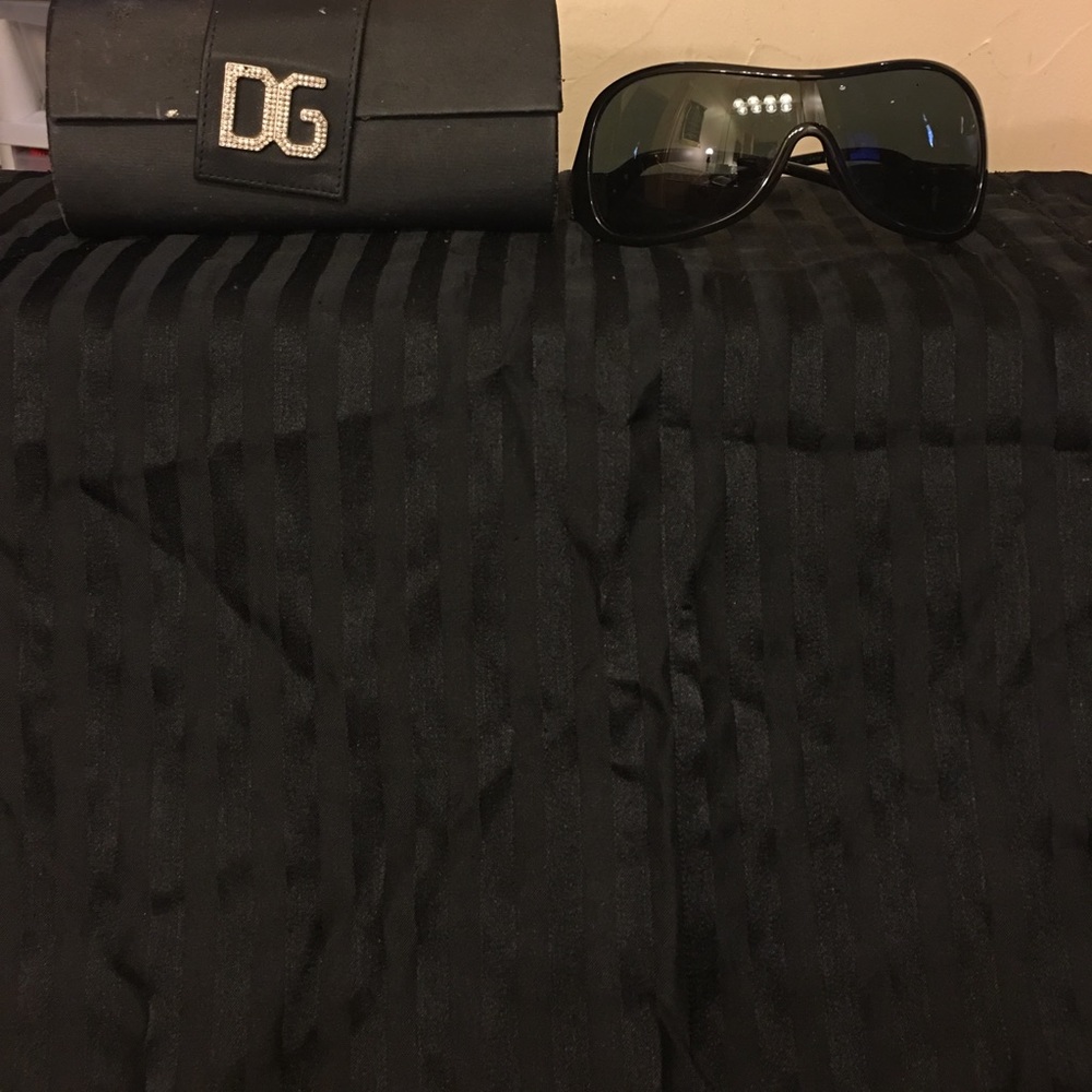 Dolce& Gabbana sunglasses