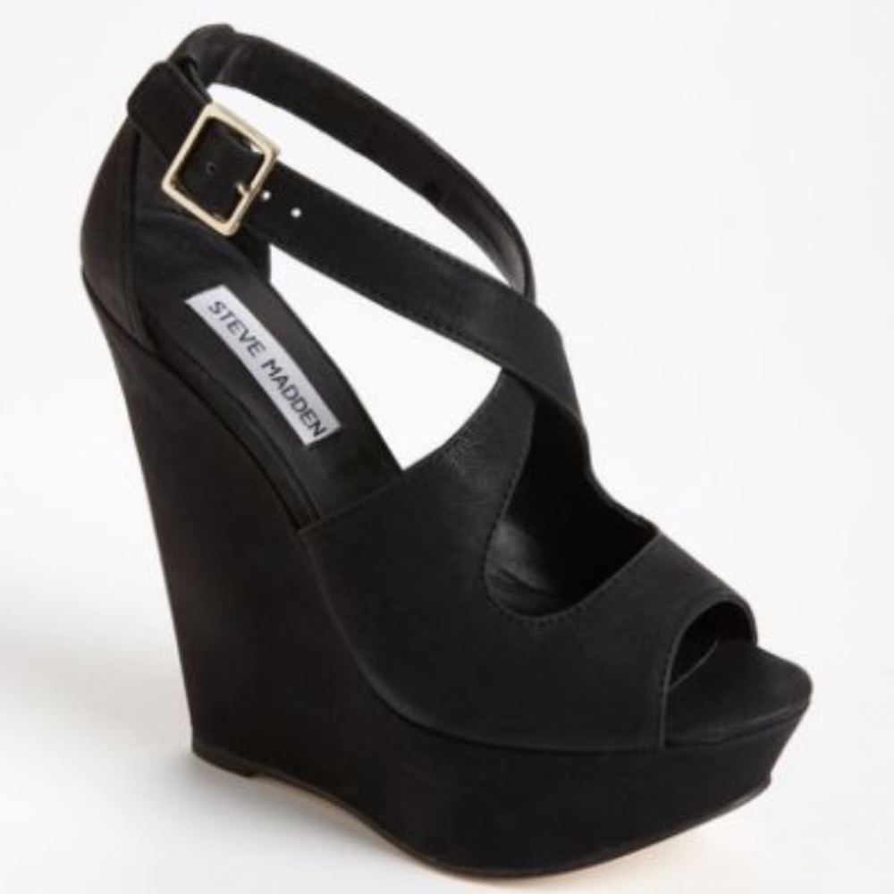 Steve Madden xternal wedge