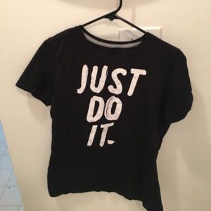 Nike T-shirt
