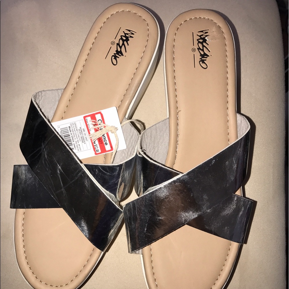 NWT Mossimo Platform Sandals