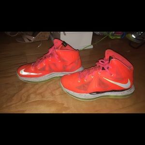 Lebron 10