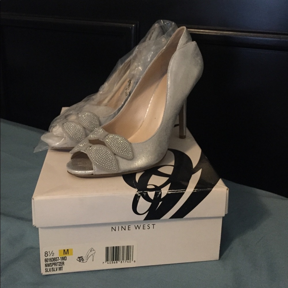 Nine West Silver Heels