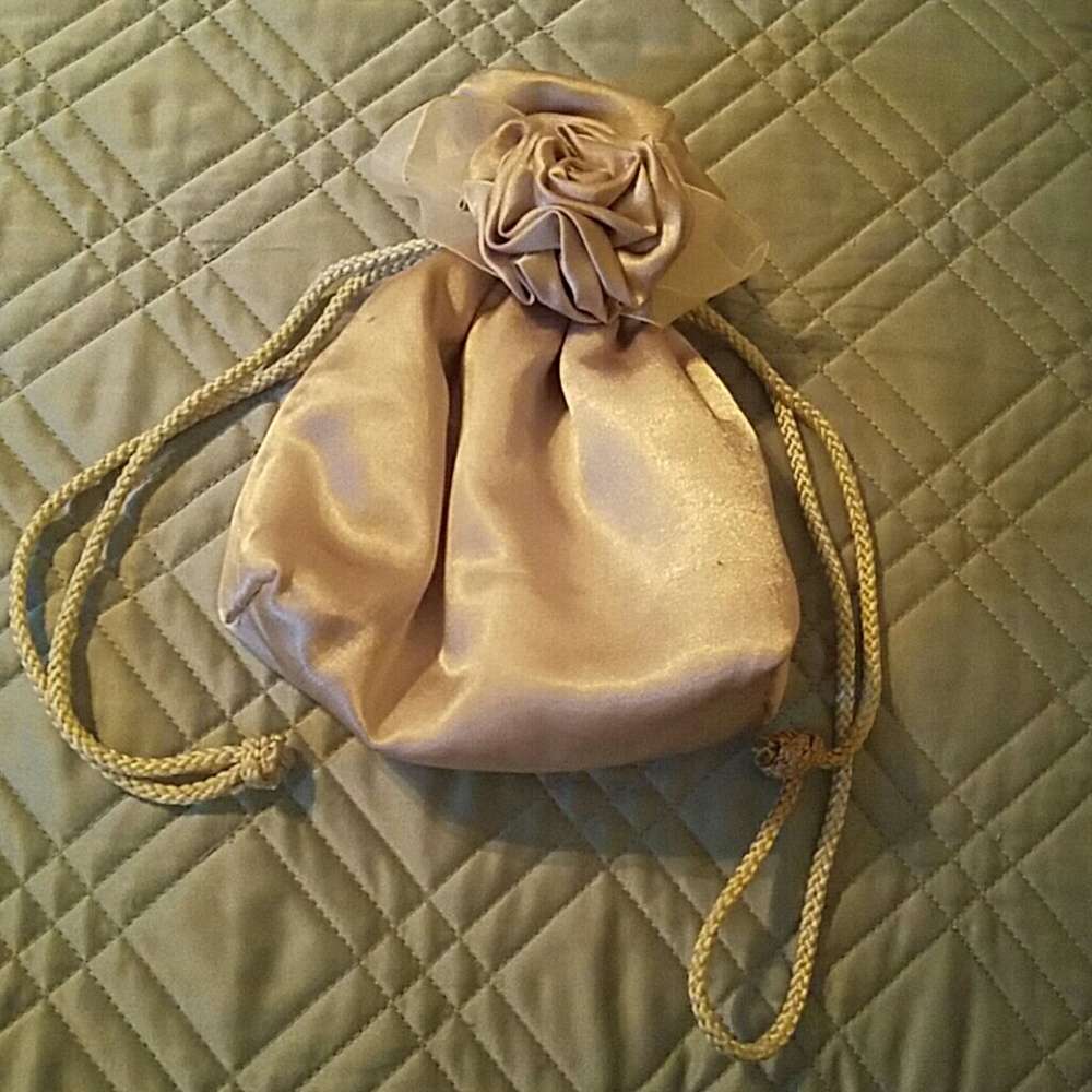 Drawstring formal bag