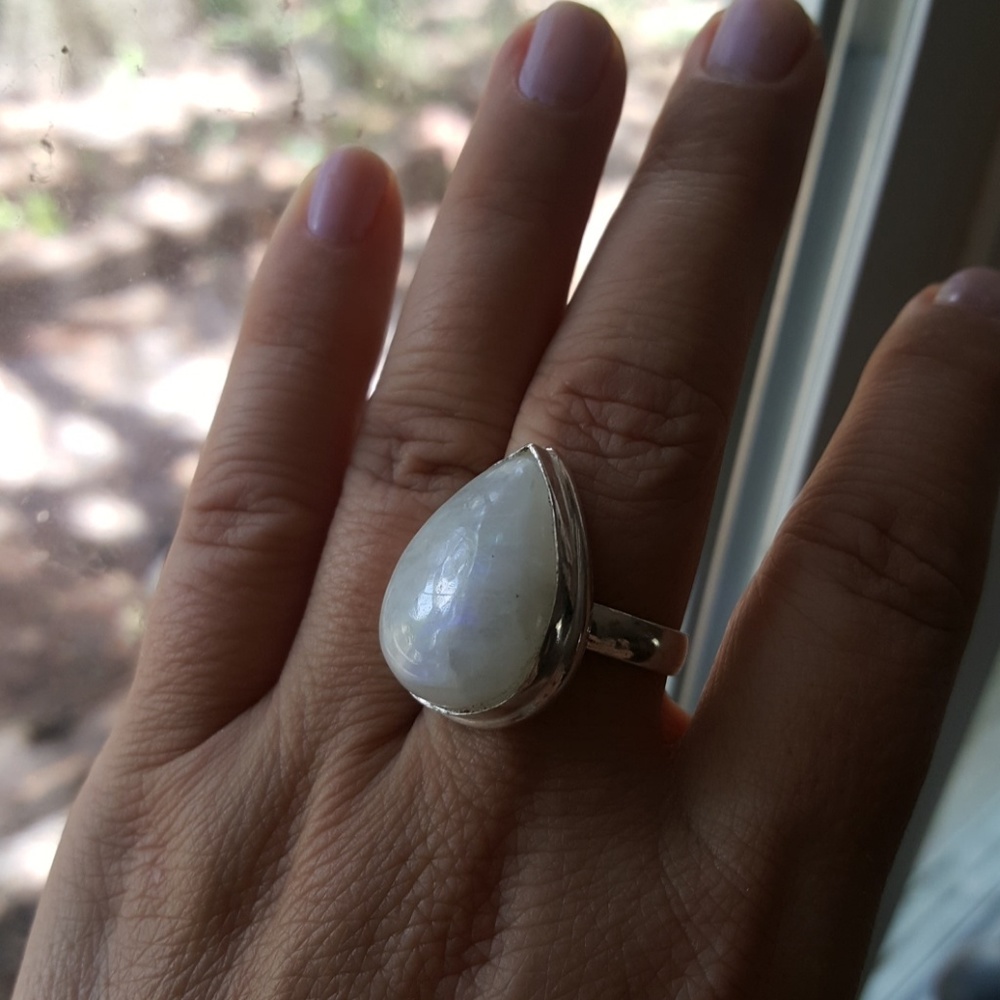 7.5 teardrop healing moonstone silver boho ring - Picture 3 of 5