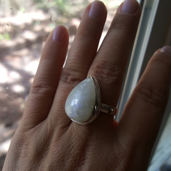7.5 teardrop healing moonstone silver boho ring - Picture 3 of 5