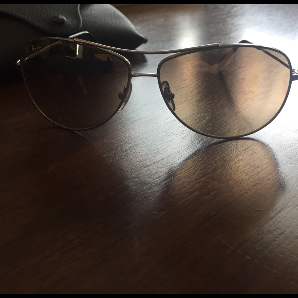 Ray Ban aviators! - Picture 3 of 3