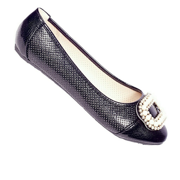 Women Ballet Buckle Flats, b-2055, Black - Picture 2 of 4