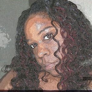 Meet your Posher, Dee dee