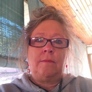 Meet your Posher, Donna farr