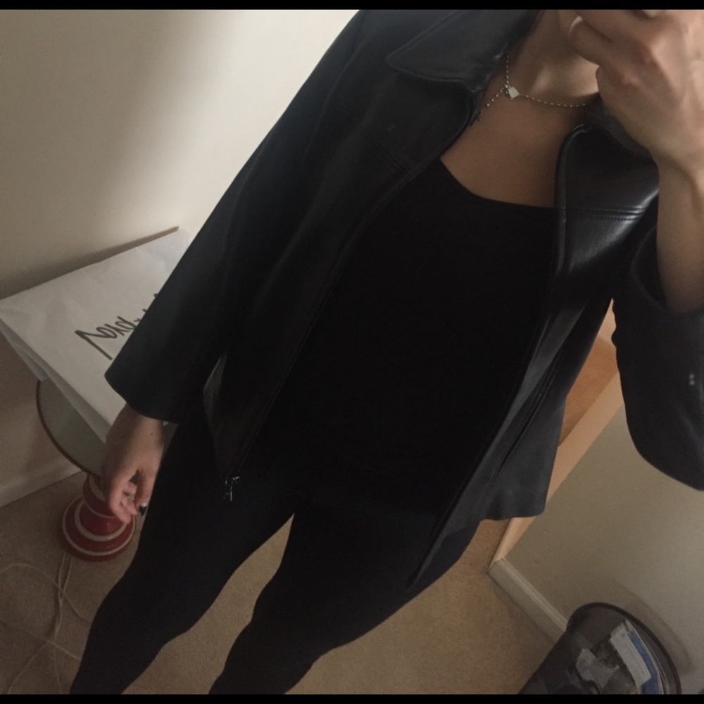 Leather jacket - Picture 8 of 8
