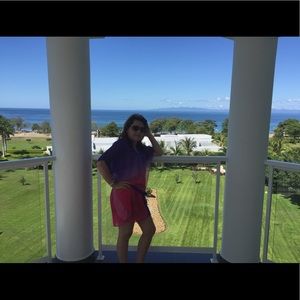 Meet your Posher, Bela