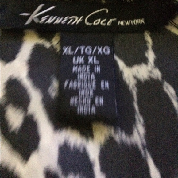 Kenneth cole leopard print blouse size X large - Picture 4 of 5