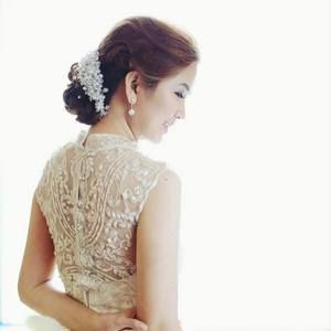 Meet your Posher, Leslie