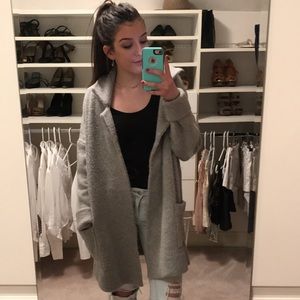 Meet your Posher, Alexandra