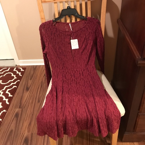 Free people maroon plumeria dress. Reduced - Picture 4 of 5